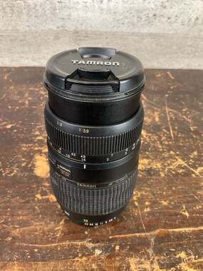 Tamron AF 70-300mm f/4-5.6 Di LD Tele-Macro (1:2) Lens Model A17 for Nikon Mount
